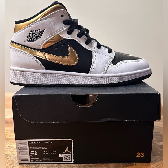 Jordan Shoes - Air Jordan 1 mid (GS)